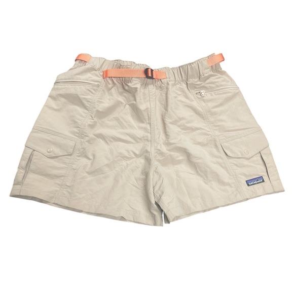 Patagonia Other - Patagonia khaki shorts